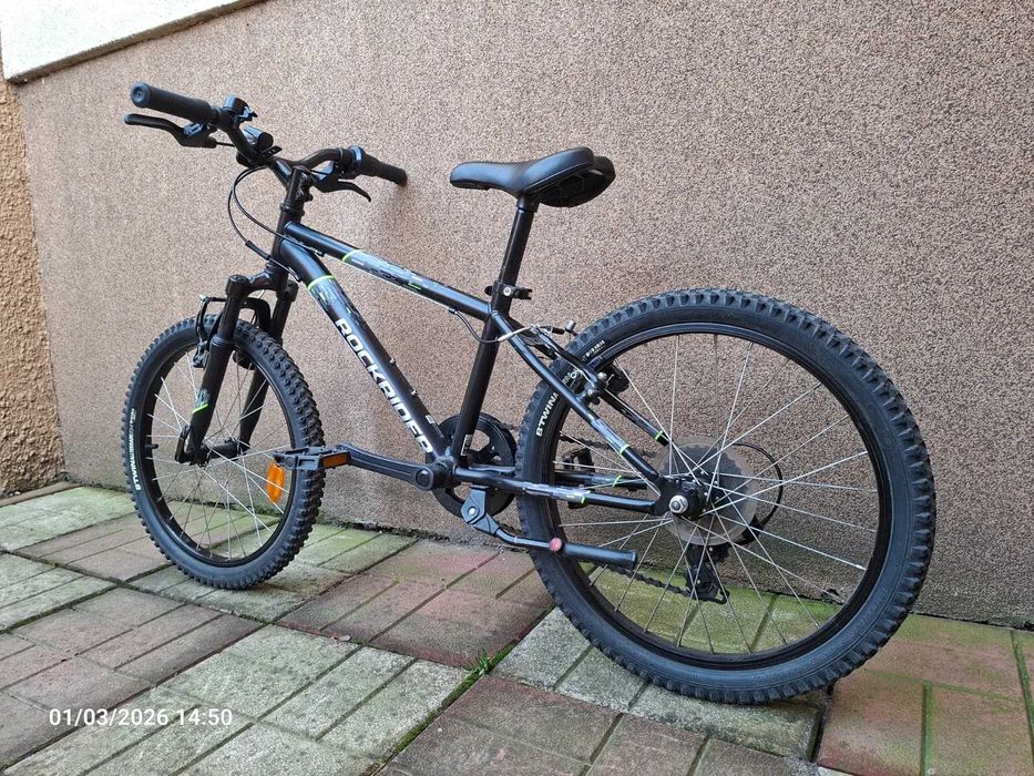 Bicicleta 20" Decathlon Rockrider ST 500 de vanzare - in stare aproape noua pentru copii 6-11 ani