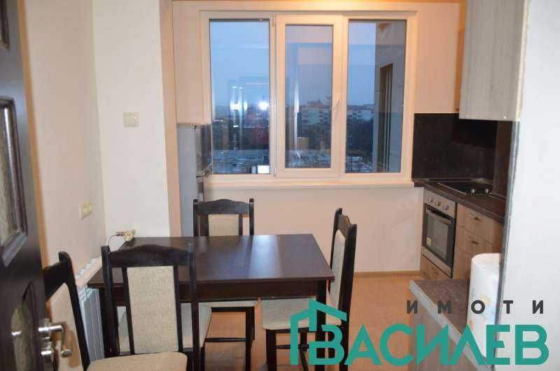 Дава се под наем Едностаен апартамент в София, Център - 37 кв.м за 536 € - Снимка #2