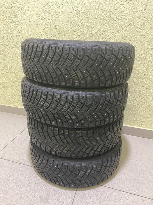 Шины Michelin 185/65/15 с шипами