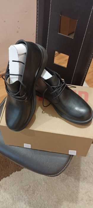 Ghete Camper , mărimea 43, piele naturala