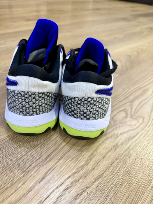 Маратонки Nike RENEW ELEVATE