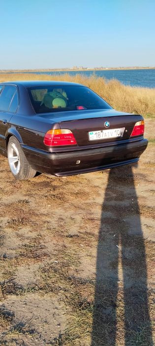 Продам BMW-7. Е-38