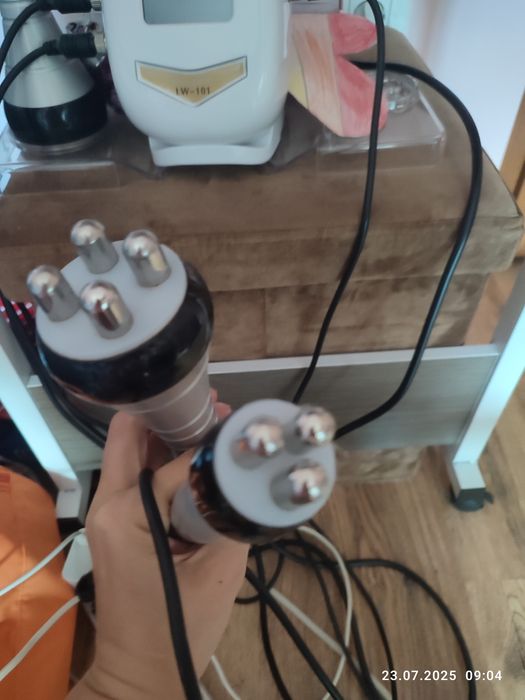 Aparat radiofrecvență și cavitatie