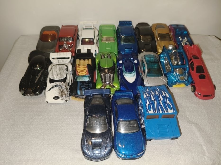 Mașini hot Wheels