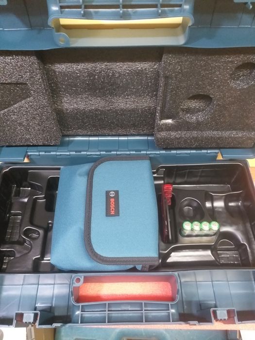 ПРОМОЦИЯ.Нов лазерен нивелир Bosch GLL 3-80