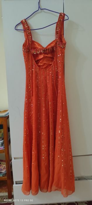 Продается платья