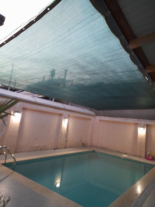 Установка солнцезащитной сетки.