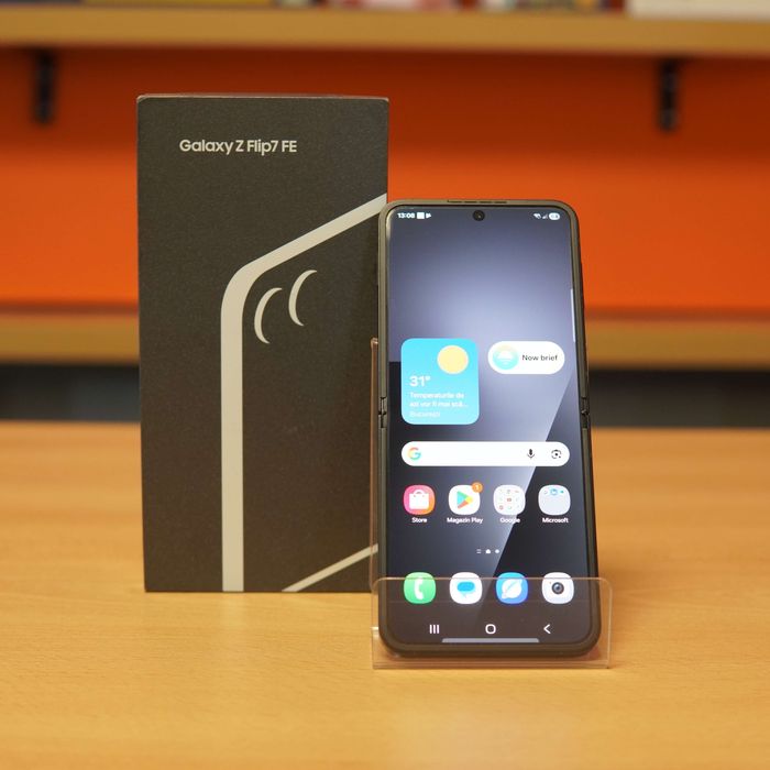 Samsung Galaxy Z Flip 7 Fe 256 GB, 8 GB Ram, Dual Sim, 100% Baterie / 179 Cicluri, Negru, 12 LUNI GARANTIE