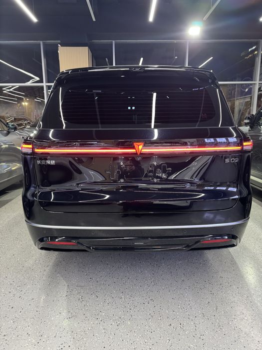 Deepal S09 2025 Yengi