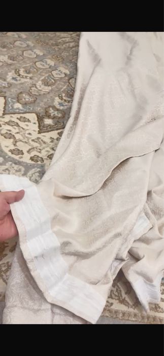 Продам штор 3 метра