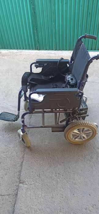 Инвалидная коляска