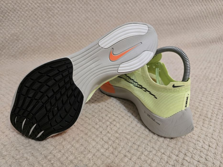 Nike vaporfly nr 37 și 38 preț 350 lei