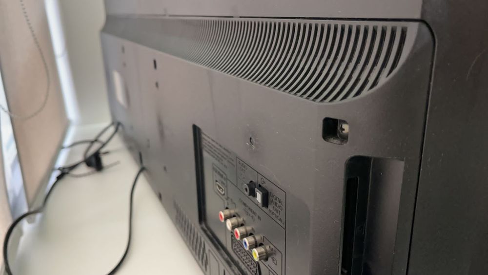 Продам  телевизор SONY