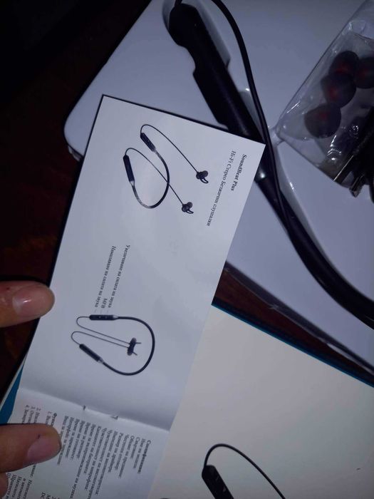 !Чисто нови!Безжични слушалки ttec