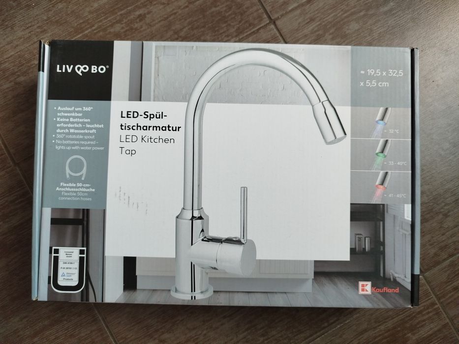 LED смесител за умивалник