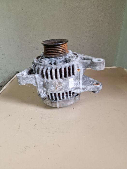 Alternator Toyota