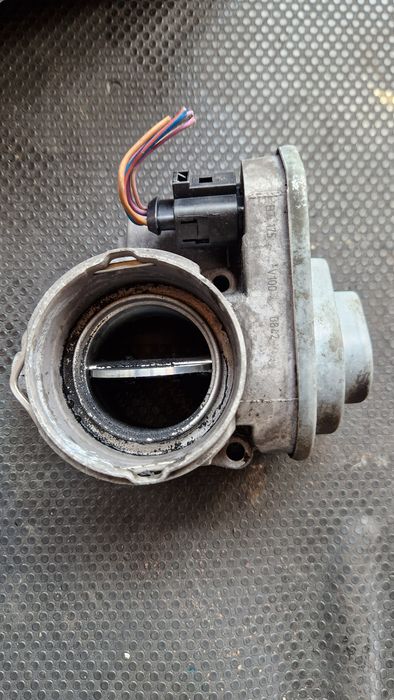 Clapeta acceleratie 2.0 tdi BKD Vw Golf 5, Passat B6, A3 8P, Octavia