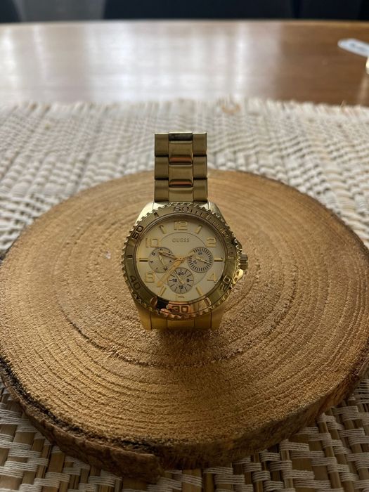 Ceas Guess auriu