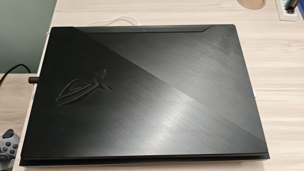 Asus rog zephirus g15