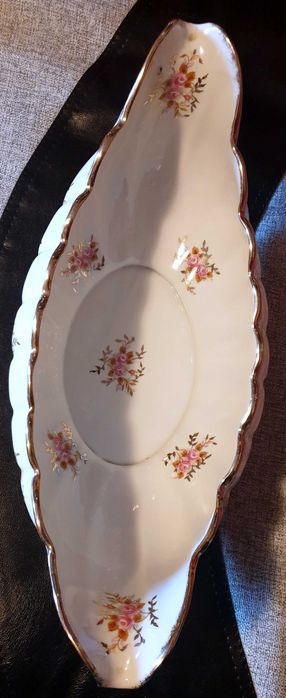 Fructiere din portelan