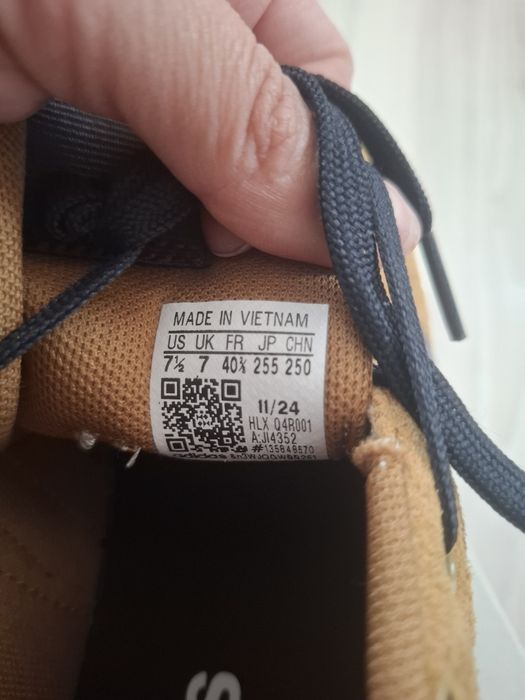 Încălțăminte sport Adidas mărimea 40 1/2