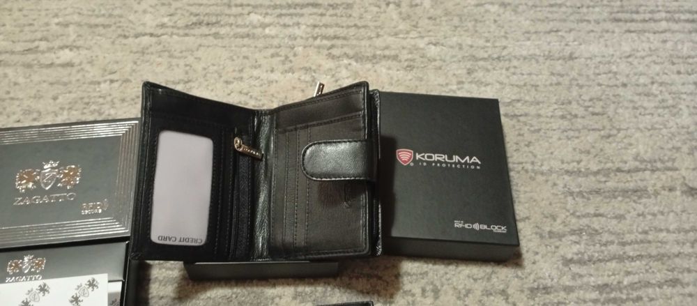 Мъжки портфейл, естествена кожа, RFID BLOCK защита и други модели топ!