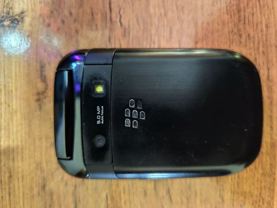 BlackBerry  9670