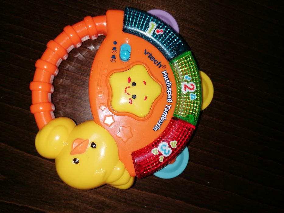 Две музикални светещи играчки