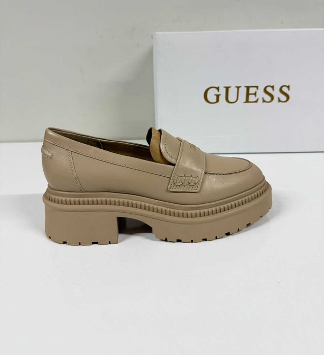 Guess Finda Loafer