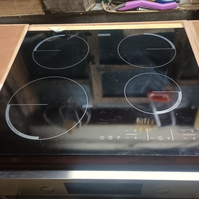 Mobilă bucătărie lemn masiv