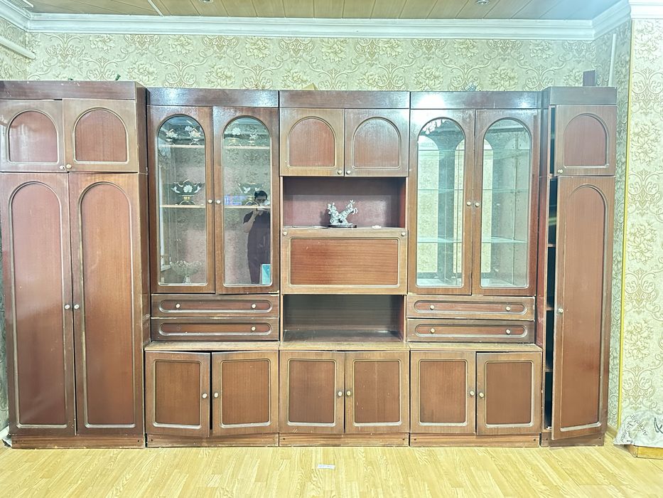 Гарнитур сатылады