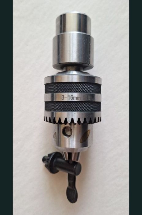 Патронник за бормашина с ключ