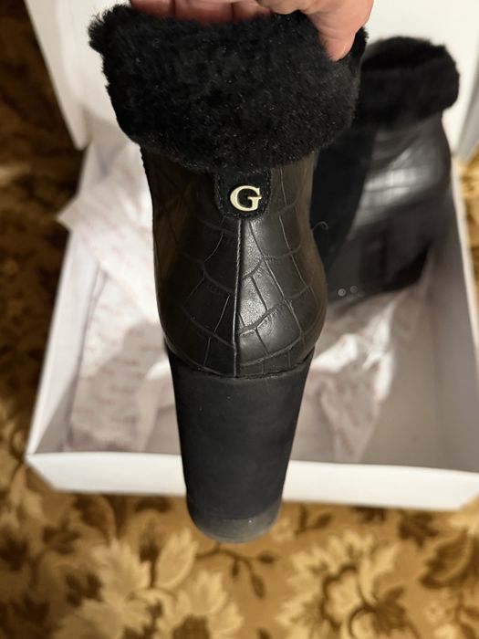 Дамски боти Guess