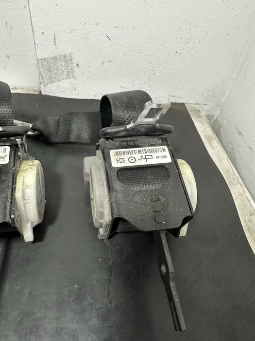 Centura siguranta dreapta fata BMW Seria 3 E90 E91 neagra