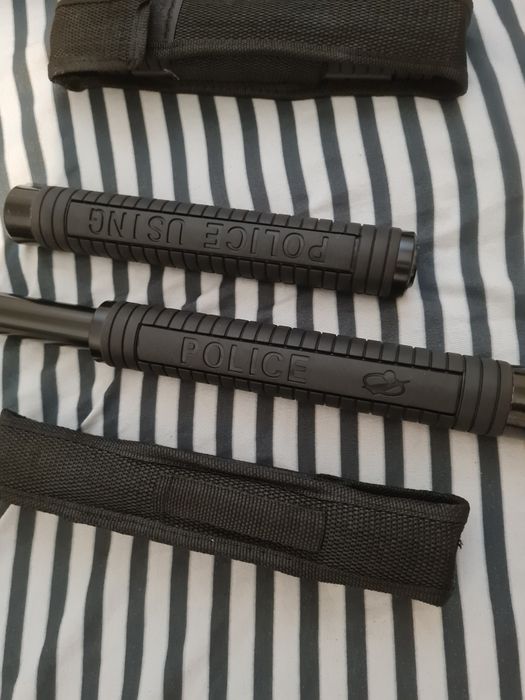 Schimb vand bastoane telescopice pret 100 lei buc