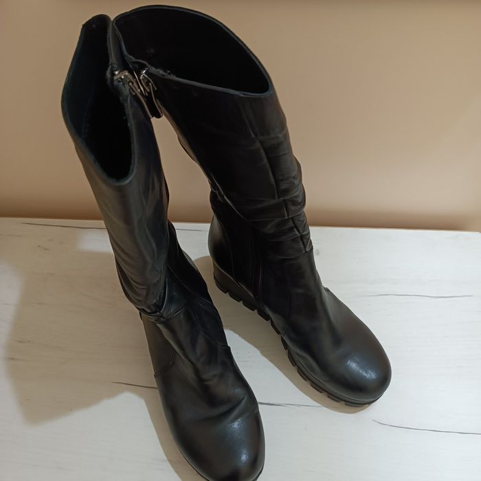 Ботуши от естествена кожа