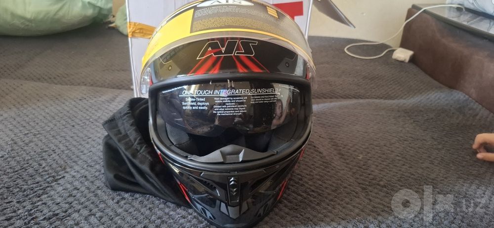 Продам мотоциклетный шлем новый AIZ