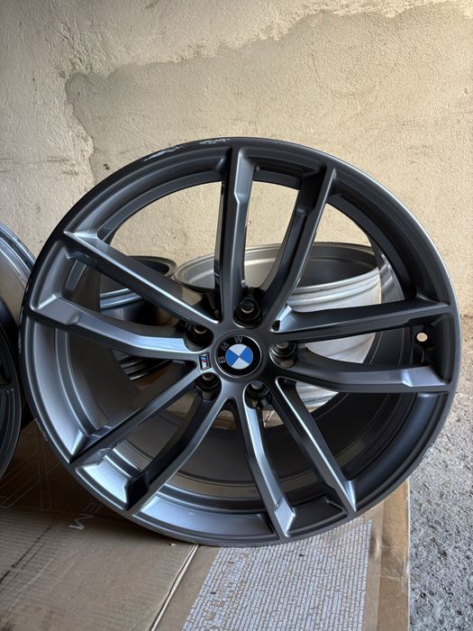 Jante bmw 5x112 G20 G30 G21 G26 r18 style 662M oem