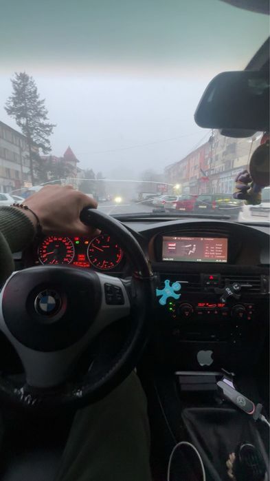 De vanzare bmw e 90 320 d