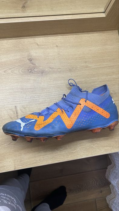 Бутонки/футболни обувки Puma future