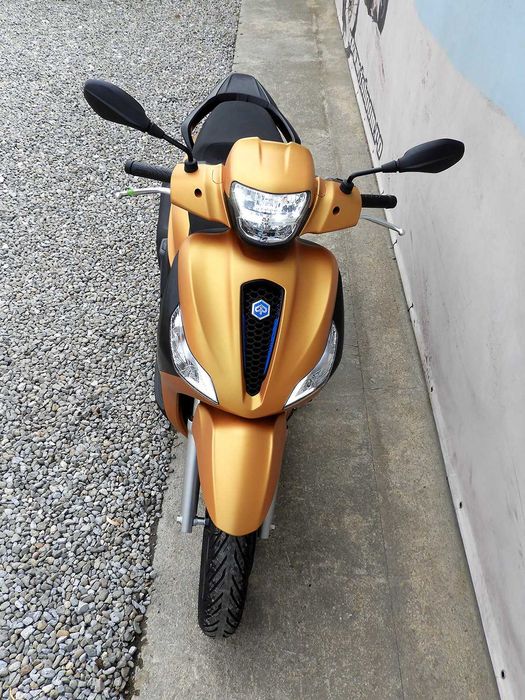 Scuter Piaggio Medley 125 S E5+ 2025 | Rate | Leasing