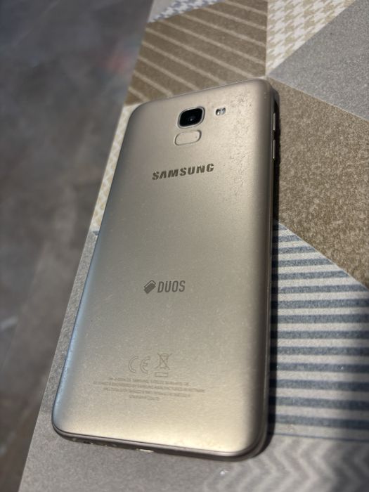 Samsung Galaxy J6