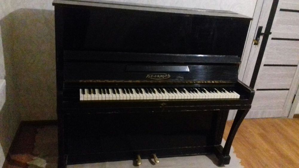 Продаю свое пианино