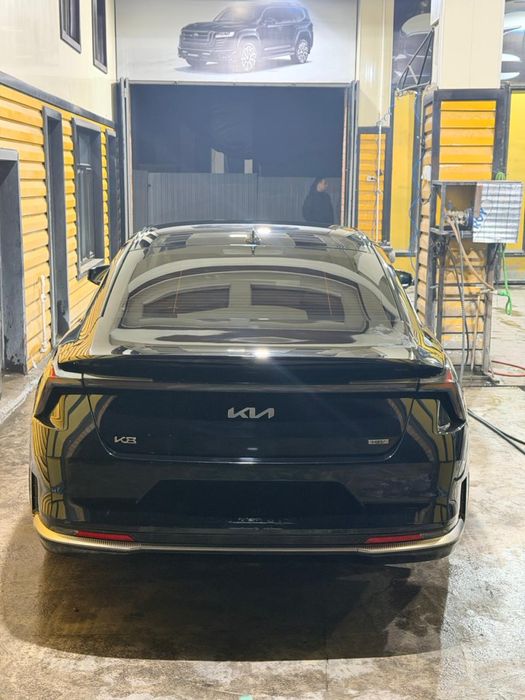 KIA K8 hibrid 1.6