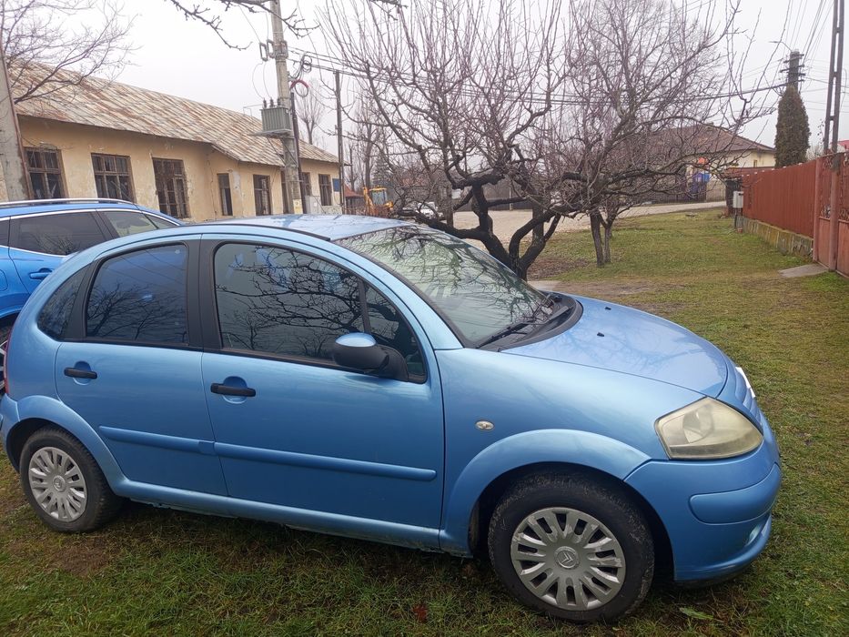 Vând Citroen C3 2009