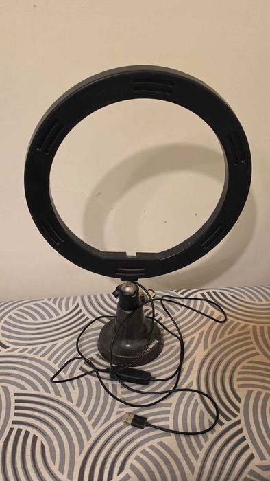 Lampa Ring Light Halo LED 26 cm USB lumina selfie TikTok YouTube foto video machiaj streaming reglabila 3 moduri lumina