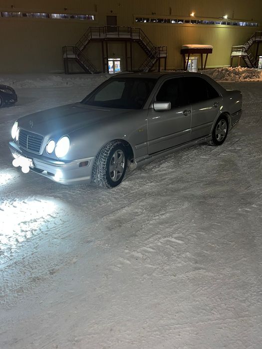 Продам Мерседес 210