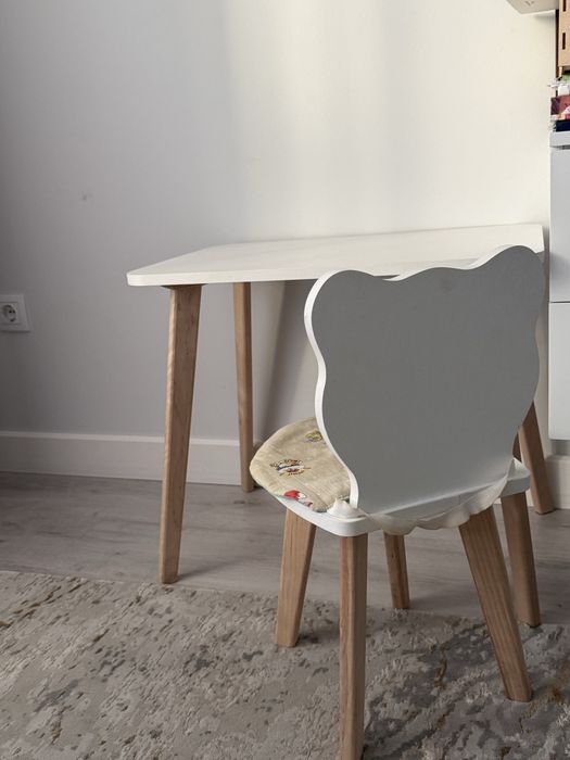 Детский стол со стульчиком