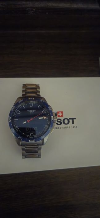 Швейцарские часы Tissot T-touch connec solart