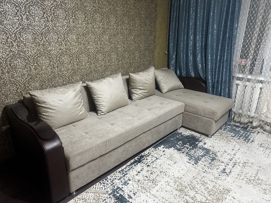 Продается угловой диван